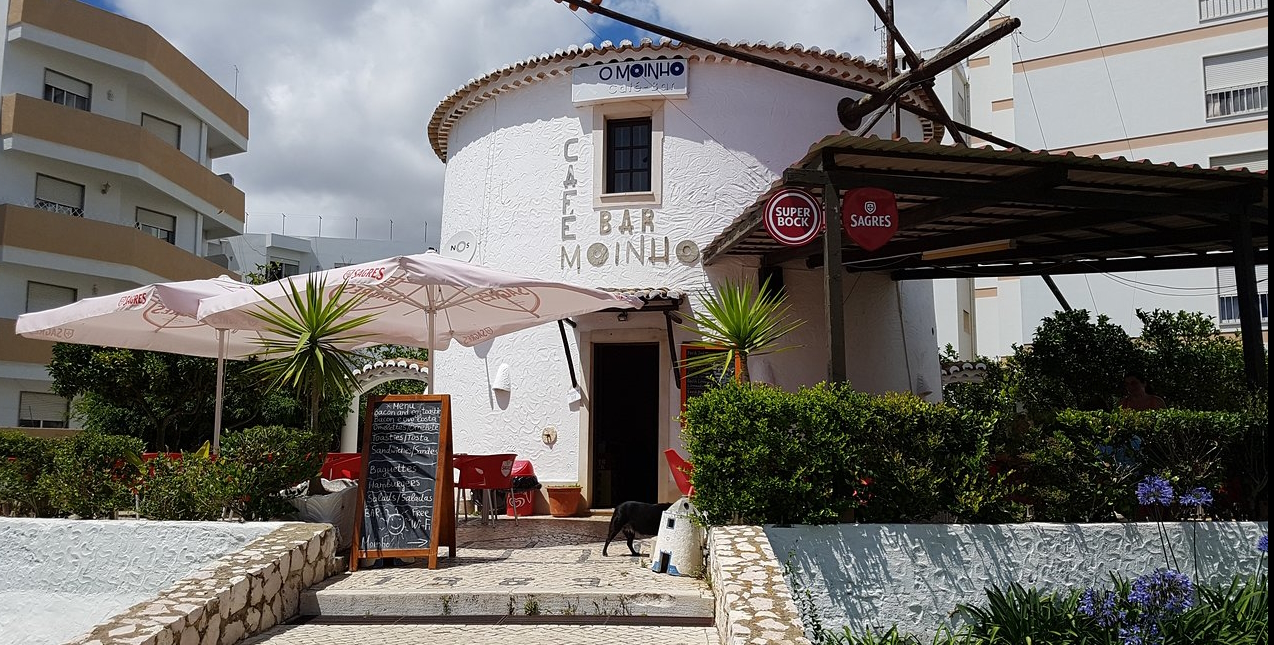 O Moinho - Cafe and Bar